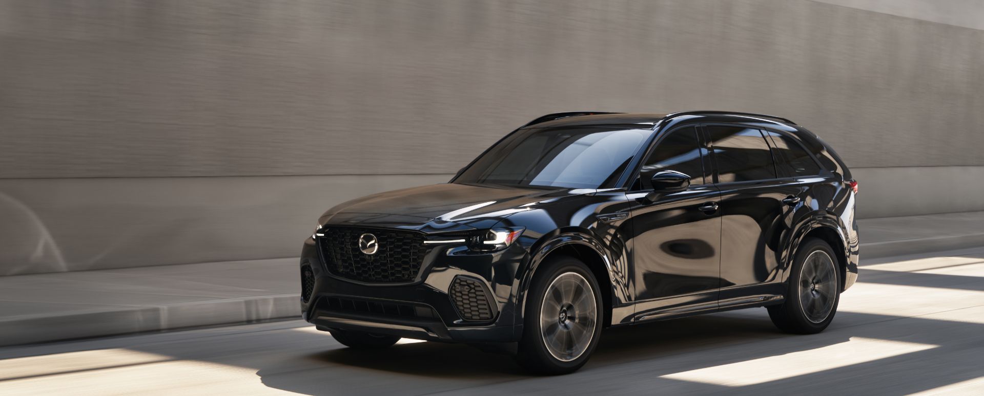 New Mazda CX70 crossover SUV revealed
