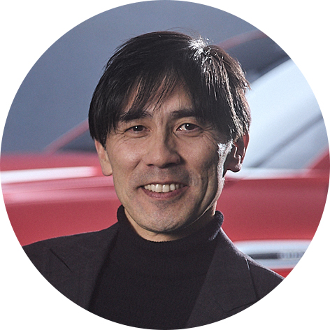 Takaya Kawasumi Headshot.jpg