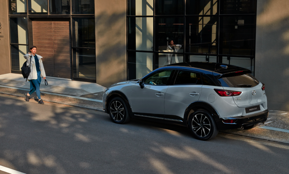 CX-30 on street 960 x 580.png