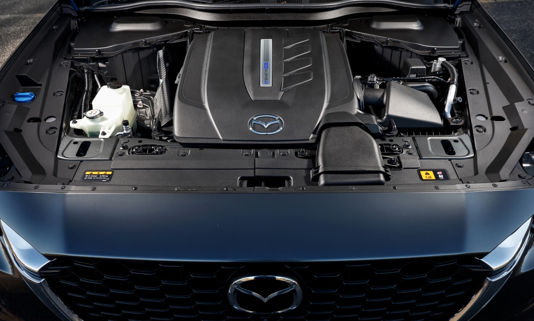 CX-60 PHEV Image article 1080x650 (1).jpg