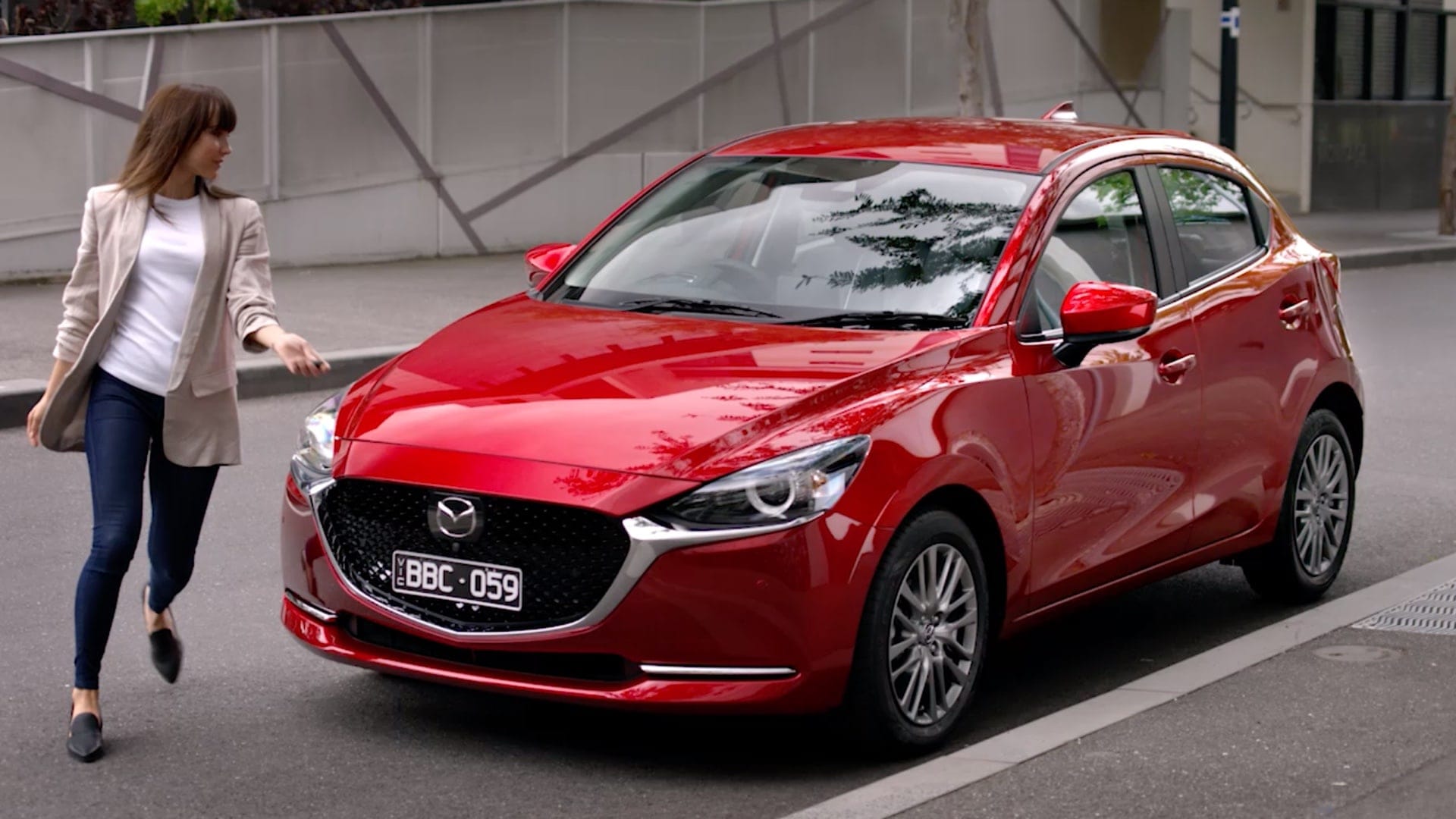 mazda 2 sedan ราคา