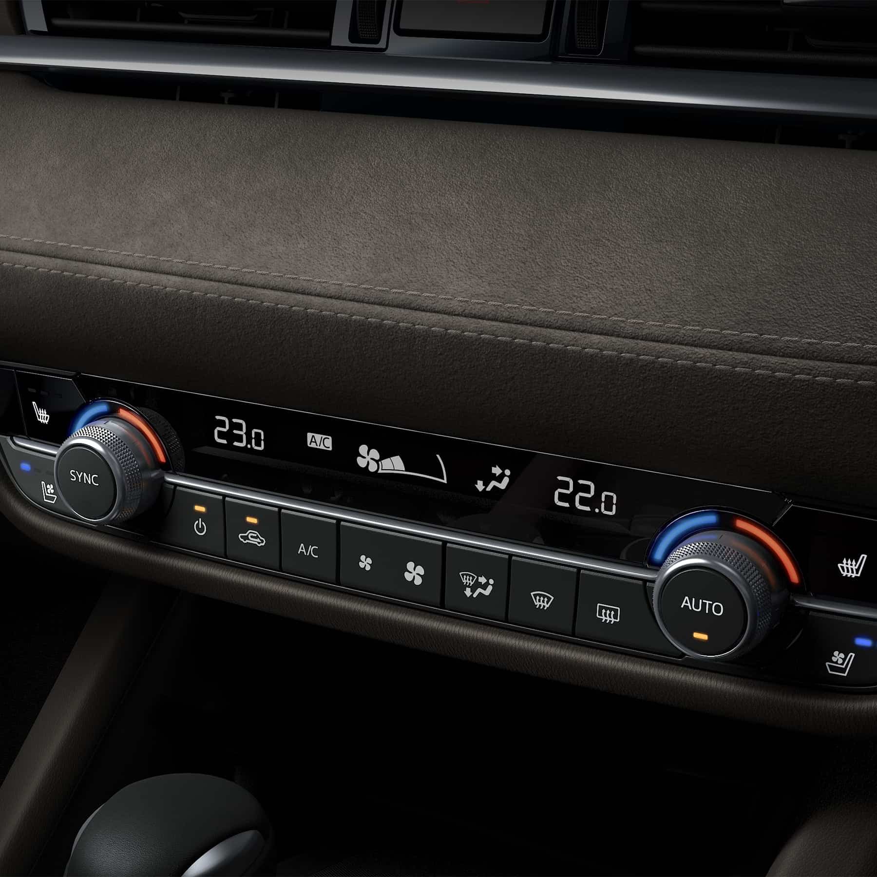 DUAL ZONE CLIMATE CONTROL